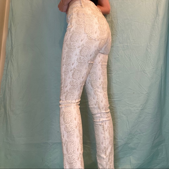 Paige denim snakeskin skinny jeans - Picture 3 of 5